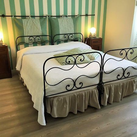 La Casa Di Gabri Bed & Breakfast อีเซโอ ภายนอก รูปภาพ