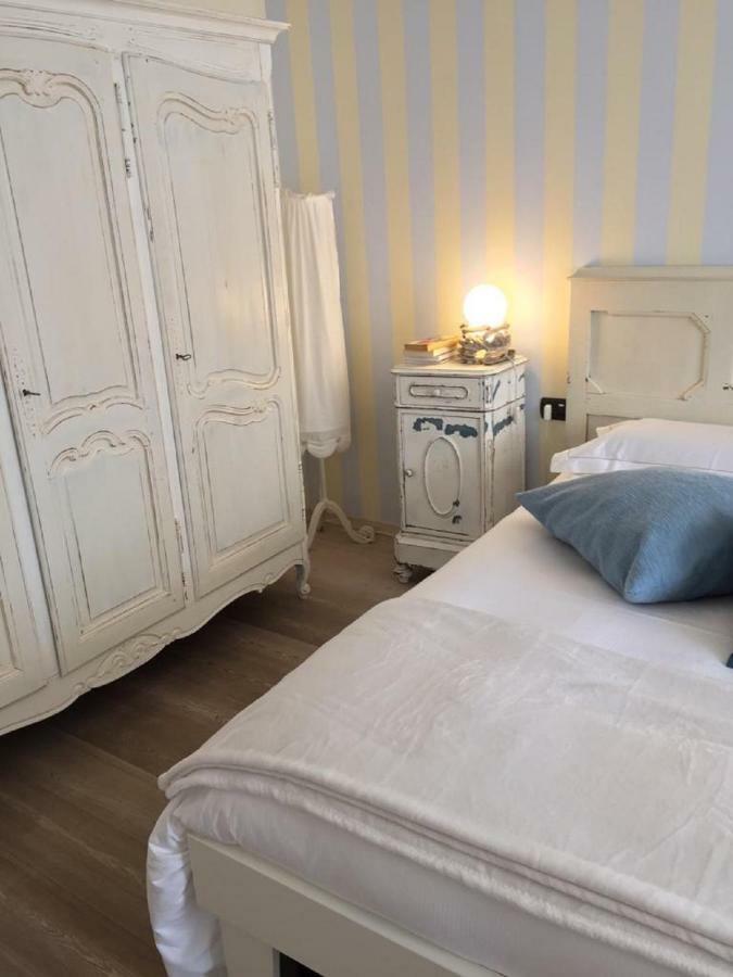 La Casa Di Gabri Bed & Breakfast อีเซโอ ภายนอก รูปภาพ