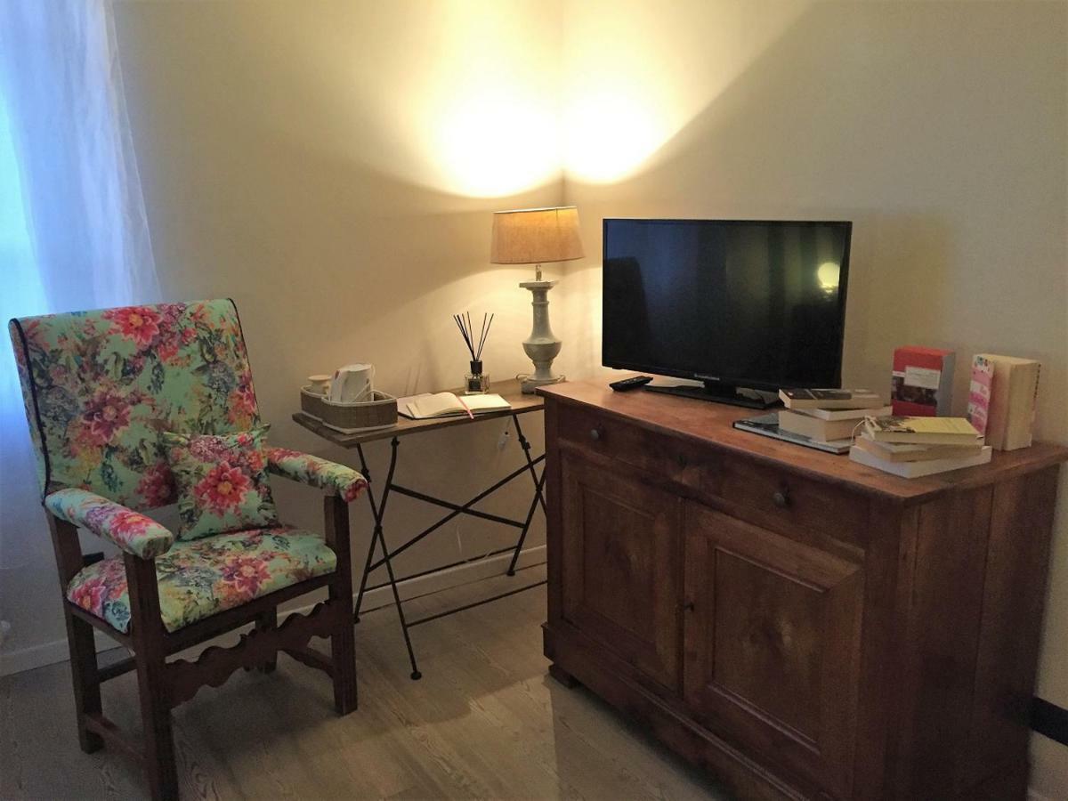 La Casa Di Gabri Bed & Breakfast อีเซโอ ภายนอก รูปภาพ